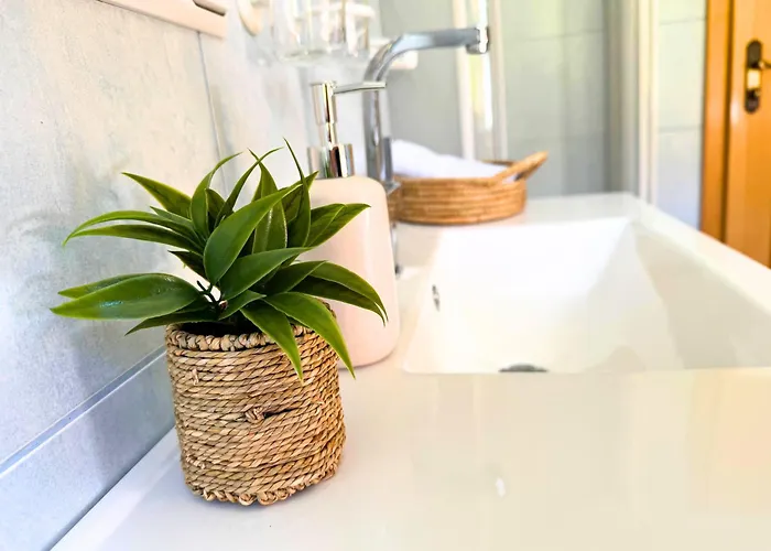 Bergwiese 225 도너스바크워드